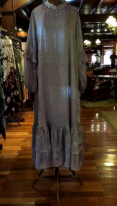 Binta Dress Payet by Dian Pelangi: Busana Muslim Modern Elegan