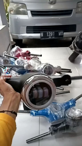KEPALA HONDA C50 C60 BATOK HONDA C50 C60 PISPOT SET BATOK ATAS BAWAH DAN LAMPU BOHLAM LAMPU DAYMEKER BAHAN ALUMINIUM TEBAL PRESS