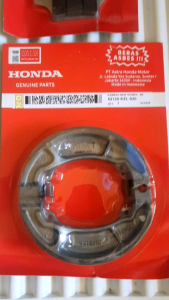HONDA Genuine Brake Shoe with Spring and Brake Pad for Beat V1 V2 V3 Motorcycle