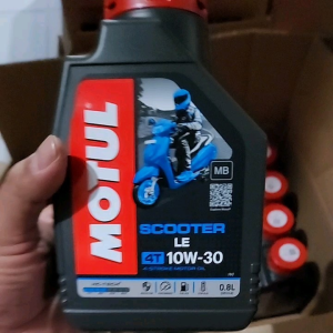Oli Motul Scooter LE 4T 10-30 08L Oli Mesin Motor MB Metic Universal cod