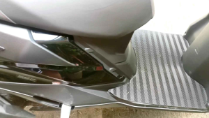 Suzuki Avenis rubber matting scratch Proof and pure rubber