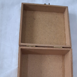 Elegant Wooden Jewellery Box - Traditional Wedding Decoration & Storage Case