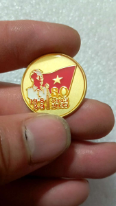 Huy hiệu kỷ niệm 80 năm quốc khánh bản chuẩn. pin huy hiệu A80 pin cài áo quốc khánh 2/9.