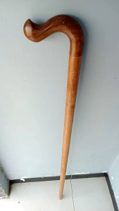 Tongkat Jalan Kayu Kelor Emas Motif Payung Spesial C10