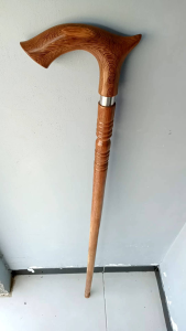 Tongkat Jalan Kayu Kelor Emas Motif Cula Profil Premium C03