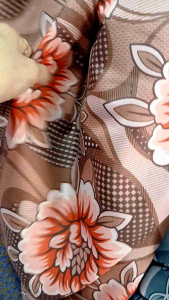 KAIN COTTON POLYESTER CORAK BUNGA BESAR 48INCI READY STOCK