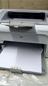 PRINTER  HP LASERJET 1102 + TONER 85A TINGGAL PAKAI SAJA (SECOND BERGARANSI 3 BULAN)