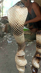 SHIFT KNOB UNIVERSAL HANDLE MOBIL UKIRAN KAYU