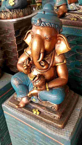 D250 รูปปั้นพระพิฆเนศ พระพิฆเนศ (ขนาด กว้าง25xสูง35ซม.)นำโชค เสริมโชคลาภ การงาน การเงิน มั่งมี ศรีสุข เสริมฮวงจุ้ย Lord Ganesha Statue