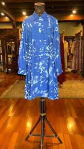 Windy Tunik by Dian Pelangi LIMITED EDITION Blouse Baju Atasan Kemeja Blus Outfit OOTD Busui Casual Formal Kerja Kantor Pesta Pernikahan Kondangan Wanita Hijaber Cantik Anggun Modis Modern Elegan Mewah Model Korea Terbaru Motif Batik Abstrak Kekinian