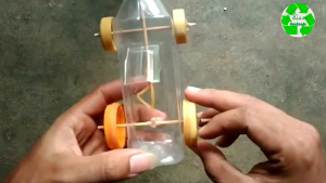 Mobil Botol Plastik Pegas | Prakarya Praktek IPA | Eksperimen Sains