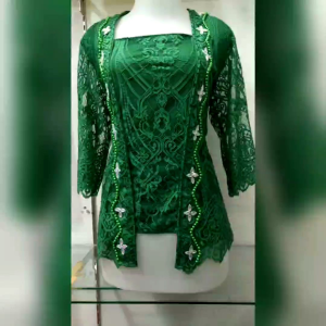 Atasan Wanita Renda Mewah: Pilihan Tepat untuk Acara Formal