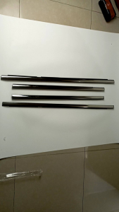 Karet Pelipit Kaca Luar Suzuki APV Chrome Original