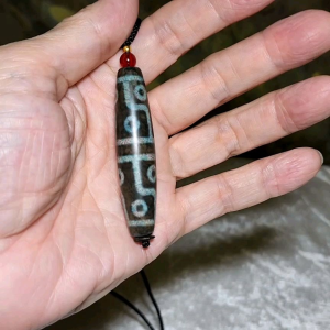 59.5mm Aged Tibetan Xang Xung (Zhang Zhung) 12 Eyes Dzi blue hue with lots of small red spots pendant 西藏老矿象雄满细朱砂蓝沁十二眼天珠(带证书)