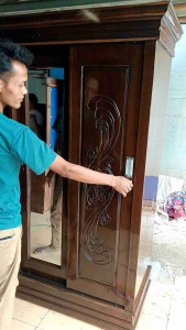 Lemari Pakaian Pintu Sleding/lemari jaya furniture