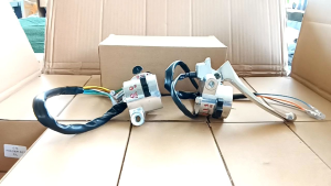 Saklar Holder Set Kanan Kiri Honda Pispot C50 C70 Set Handle Termurah!