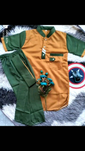Koko Kurta Anak Laki-Laki Usia 4-12th Motif List Dada Bahan Katun Lengan Pendek Bonus Peci