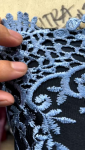 Kain Tulle Kebaya Modern: Dasar Hitam & Pinggir Prada