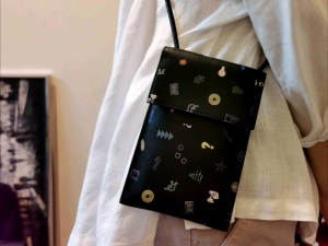 DaVee I Fashion Mobile Phone Bag Soft Leather Wallet Purse Crossbody bag Female Messenger Bag Shoulder bag