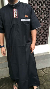 Jubah Gamis Pria Toyobo: Cocok Untuk Berbagai Acara