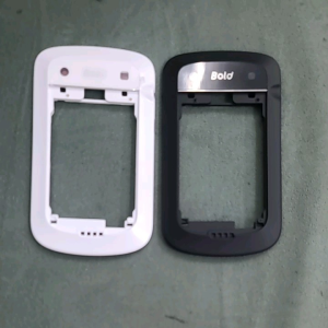 Xương lưng blackberry bold 9900/9930 trắng đen new