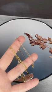 Gelqng serut kait Simple Titan terbaru