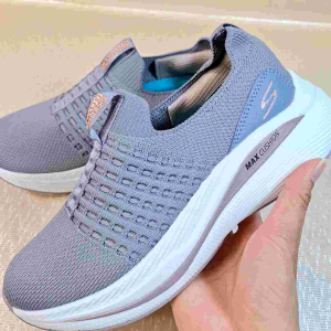 Sepatu Skechers Go Walk Max Cushioning Womens Slip On / Skechers Gorun Vapor Foam 2.0