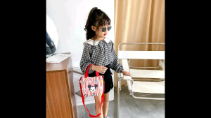 Túi đeo chéo cho bé trai bé gái vải canvas in họa tiết hoạt hình dễ thương