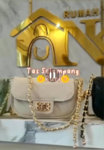 Tas Selempang Ruri Bugs Wanita 18 x 10 dengan Tali Rantai Kombinasi Elegan