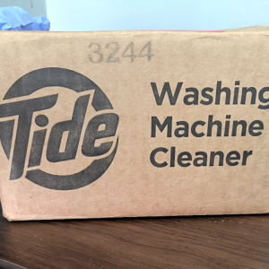 NEW Tide Washing Machine cleaner with OXI one sachet