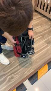 Besrey รถเข็นเด็กพับเล็ก ขึ้นเครื่องบินได้  มาพร้อมถุงใส่รถเข็นและที่กันฝน