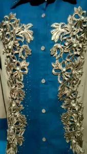 ATASAN/BLOUSE WANITA BRIGITA IMPORT LD 104\\n\\n Mengenal Bahan Katun Nyaman & Tahan Lama\\n\\nBahan katun merupakan salah satu bahan pakaian yang paling populer di dunia, terutama untuk pakaian wanita. Bahan ini memiliki sifat lembut dan nyaman saat dikenakan, serta tahan lama dan mudah dirawat. Bahan katun juga memiliki daya serap keringat yang baik, sehingga membuat penggunanya merasa lebih sejuk saat mengenakannya.\\n\\n Kelebihan Bahan Katun untuk Pakaian Wanita\\n\\nBeberapa kelebihan bahan katun untuk pakaian wanita antara lain:\\n\\n- Lembut dan nyaman saat dikenakan\\n- Tahan lama dan mudah dirawat\\n- Daya serap keringat yang baik\\n- Ramah lingkungan dan tidak menyebabkan iritasi kulit\\n\\n Perawatan Bahan Katun yang Benar\\n\\nUntuk menjaga kualitas dan daya tahan bahan katun, ada beberapa hal yang perlu diperhatikan dalam proses perawatannya:\\n\\n- Jangan mencuci pakaian katun terlalu sering, cukup 1-2 kali seminggu\\n- Gunakan deterjen yang lembut dan tidak mengandung pewarna atau parfum\\n- Jangan menyetrika pakaian katun saat masih basah, tunggu hingga kering sebelum menyetrika\\n- Jangan menjemur pakaian katun di bawah sinar matahari langsung, gunakan tempat teduh atau gantungan pakaian\\n\\n Desain Modern Blouse Wanita Brigita Import\\n\\nBlouse wanita Brigita Import LD 104 merupakan salah satu produk atasan wanita yang terbuat dari bahan katun berkualitas tinggi. Desain modern dan elegan menjadikan blouse ini sebagai pilihan tepat untuk acara sehari-hari.\\n\\n Fitur Utama Blouse Brigita Import LD 104\\n\\nBeberapa fitur utama blouse Brigita Import LD 104 antara lain:\\n\\n- Terbuat dari bahan katun berkualitas tinggi\\n- Desain modern dan elegan\\n- Model blouse yang cocok untuk berbagai bentuk tubuh\\n- Warna-warna yang menarik dan sesuai dengan tren fashion terkini\\n\\n Keunikan Desain Blouse Brigita Import LD 104\\n\\nBlouse Brigita Import LD 104 memiliki beberapa keunikan desain yang menjadikannya berbeda dari produk atasan wanita lainnya:\\n\\n- Model blouse yang unik dan menarik\\n- Detail bordir atau hiasan yang menambah kesan elegan\\n- Warna-warna yang cerah dan menarik\\n\\n Pakaian Wanita Berkualitas Tinggi untuk Acara Sehari-hari\\n\\nPakaian wanita berkualitas tinggi seperti blouse Brigita Import LD 104 merupakan pilihan tepat untuk acara sehari-hari. Selain nyaman dan tahan lama, pakaian ini juga memiliki desain yang modern dan elegan.\\n\\n Cara Memilih Blouse yang Sesuai dengan Bentuk Tubuh Anda\\n\\nUntuk memilih blouse yang sesuai dengan bentuk tubuh Anda, ada beberapa hal yang perlu diperhatikan:\\n\\n- Pilih model blouse yang sesuai dengan bentuk tubuh Anda\\n- Perhatikan ukuran dan panjang blouse yang sesuai dengan tubuh Anda\\n- Pilih warna dan motif yang sesuai dengan kepribadian dan gaya Anda\\n\\n Blouse Brigita Import LD 104 sebagai Pilihan Pakaian Casual\\n\\nBlouse Brigita Import LD 104 merupakan pilihan tepat untuk acara sehari-hari. Desain modern dan elegan menjadikan blouse ini cocok dipakai untuk berbagai kesempatan, mulai dari acara formal hingga acara santai.\\n\\n Kesimpulan & Rekomendasi\\n\\nBlouse wanita Brigita Import LD 104 merupakan produk atasan wanita berkualitas tinggi yang terbuat dari bahan katun nyaman dan tahan lama. Desain modern dan elegan menjadikan blouse ini sebagai pilihan tepat untuk acara sehari-hari. Pastikan untuk memilih model blouse yang sesuai dengan bentuk tubuh Anda dan perhatikan ukuran dan panjang blouse yang sesuai dengan tubuh Anda. Jangan lupa untuk merawat pakaian katun dengan benar agar kualitas dan daya tahan pakaian tetap terjaga.\"