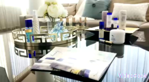 Lipgloss Premium untuk Penampilan: Gloss Lipsense Diamond Gold Glitter