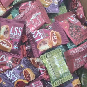 BÁNH QUY CHOCOLATE LSS CHÍNH HÃNG( túi zip 500g)