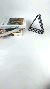 Sandal Pria: Flip Flop, Slop, dan Aero Stret