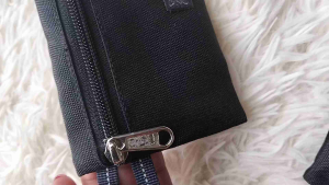 hm classic Key Wallet pouch Compact Zipper for Keys Coins Cash & keeps Small items  Everyday Essentials