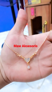 Beautiful Jewelry: Kalung Wanita Dewasa Liontin Love Tingkat Full Permata Import Dijamin Awet dan Tidak Mudah Luntur