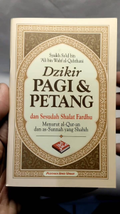 PIU. BUKU SAKU DZIKIR PAGI PETANG UKURAN BESAR Alat Ibadah Praktis Panduan Spiritual Harian - Lazada