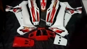 Cover Body FIZR 1Set Warna Putih Limited Edition