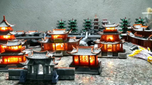 Mô hình nhà 1 tầng trang trí tiểu cảnh non bộ gắn sẵn đèn..( chất liệu bột đá cao cấp)