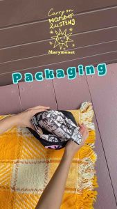 Carry On Wanderlusting Tote Bag #กระเป๋าสะพายข้าง #กระเป๋าสะพายไหล่ #crossbodybag #กระเป๋าผ้าแคนวาส #กระเป๋าใส่คอม