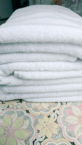 ผ้าขนหนู ผ้าเช็ดตัวสระ เกรดโรงแรม size XL (40x60 นิ้ว)