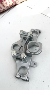 SEGITIGA ATAS DUDUKAN STANG STIR YAMAHA RX KING NEW HIGH QUALITY MODEL ORIGINAL