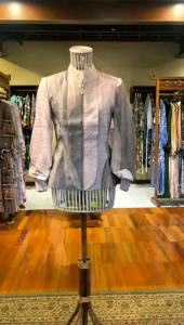 Yola Coat Viscos by Dian Pelangi LIMITED EDITION Outer Cardigan Blazer Bolero Jaket Cardi Casual Formal Kerja Kantor Pesta Pernikahan Kondangan Lebaran Wanita Hijaber Cantik Anggun Modis Modern Simple Elegan Mewah Model Korea Terbaru Motif Abstrak