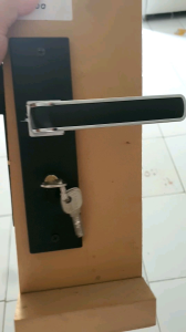 HANDLE PINTU HITAM MINIMALIS / HANDLE PINTU BODY BESAR