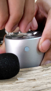 SPEAKER KECIL BESI BERAT BISA DI BAWA MANDI ANTI AIR WATERPROOF SUARA KERAS HALUS MENGGELEGAR SUBWOOFER MAHAL