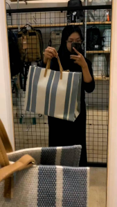 Tas Wanita Elegan TW241 Strips Pattern Casual Women Shoulder Bag