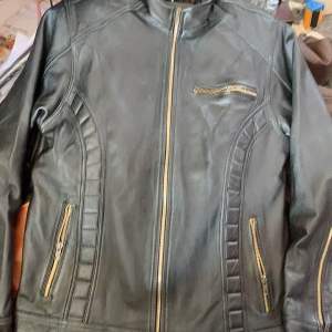 Gavi - Jaket Kulit Domba Pria 100% Jika Palsu Uang Kembali berkualitas