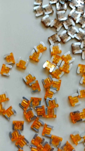 10pc SEKRING FUSE DX MICRO SEKRING 57½ 1015AMPERE