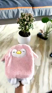 CHS019 企鹅擦手巾 (2pcs) Penguin Soft Hand Towel Good Absorption Coral Fleece Fabric Hand Wipe Wall Hanging